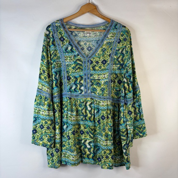 Avenue Tops - Avenue Tunic Top Womens 20 Green Blue Geometric Boho Crochet Lace Bell Sleeve